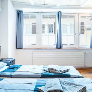  Apartment Hitrental Niederdorf -