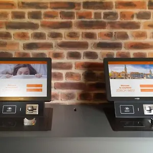 2* Otel Easyhotel Centre