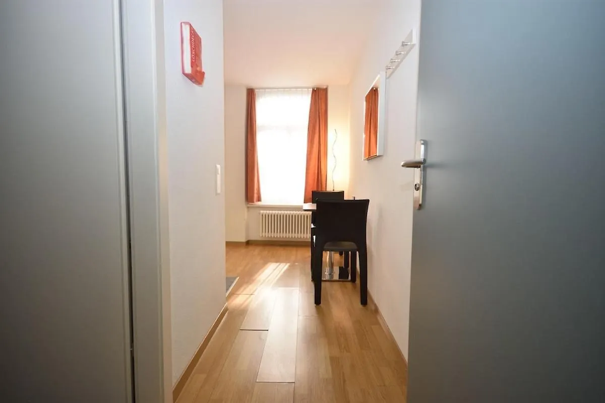 Cute Studio In The City Center - Stork 23 Zurich